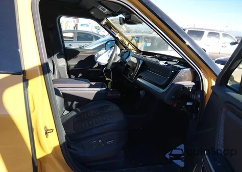 2023 Rivian R1T Adventure Quad Motor Large Pack from USA, damaged, VIN 7FCTGAAA2PN019677